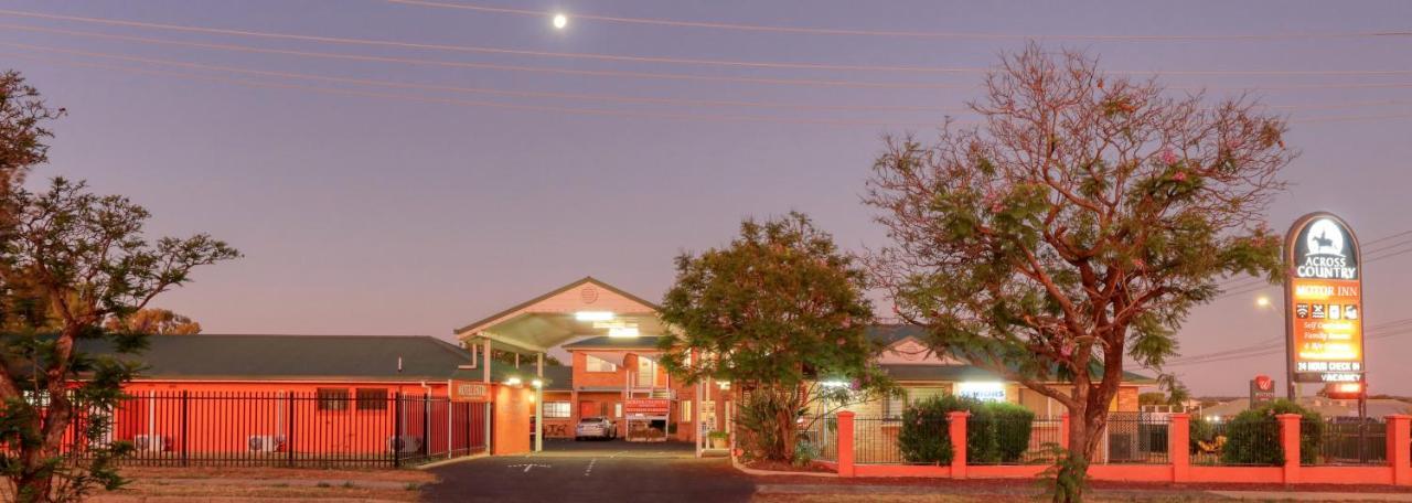 Across Country Motor Inn ดับโบ ภายนอก รูปภาพ